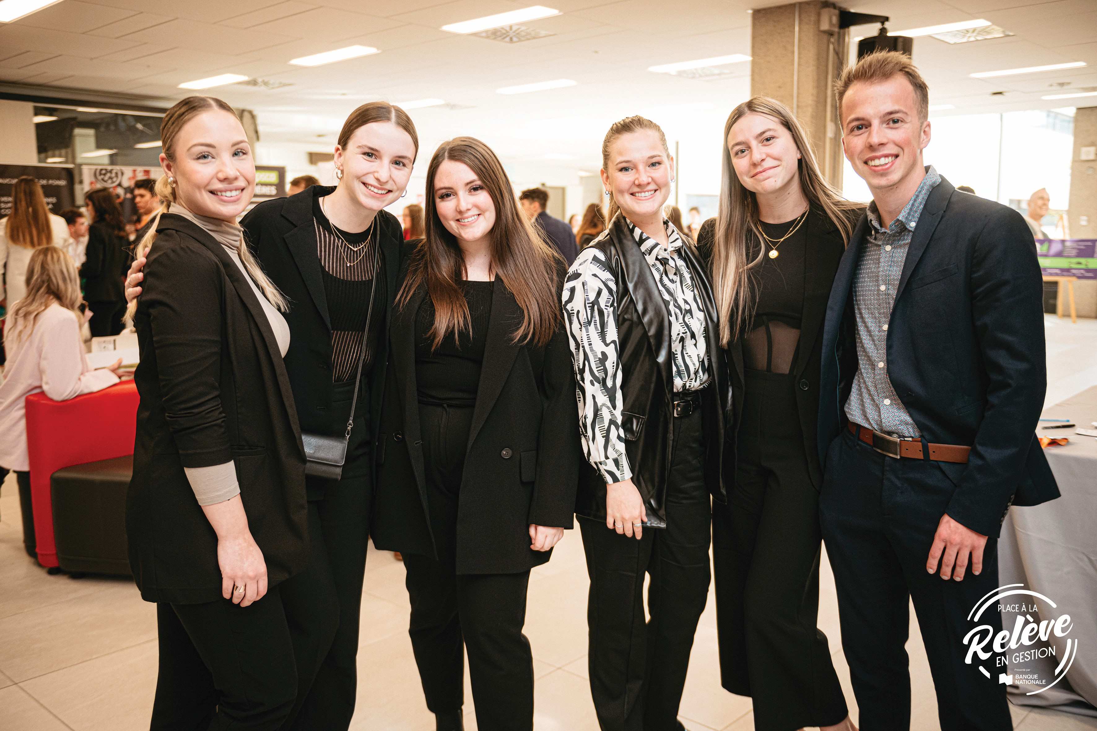 Étudiants du Cégep de Lévis lors de l'évènement Place à la relève en gestion.