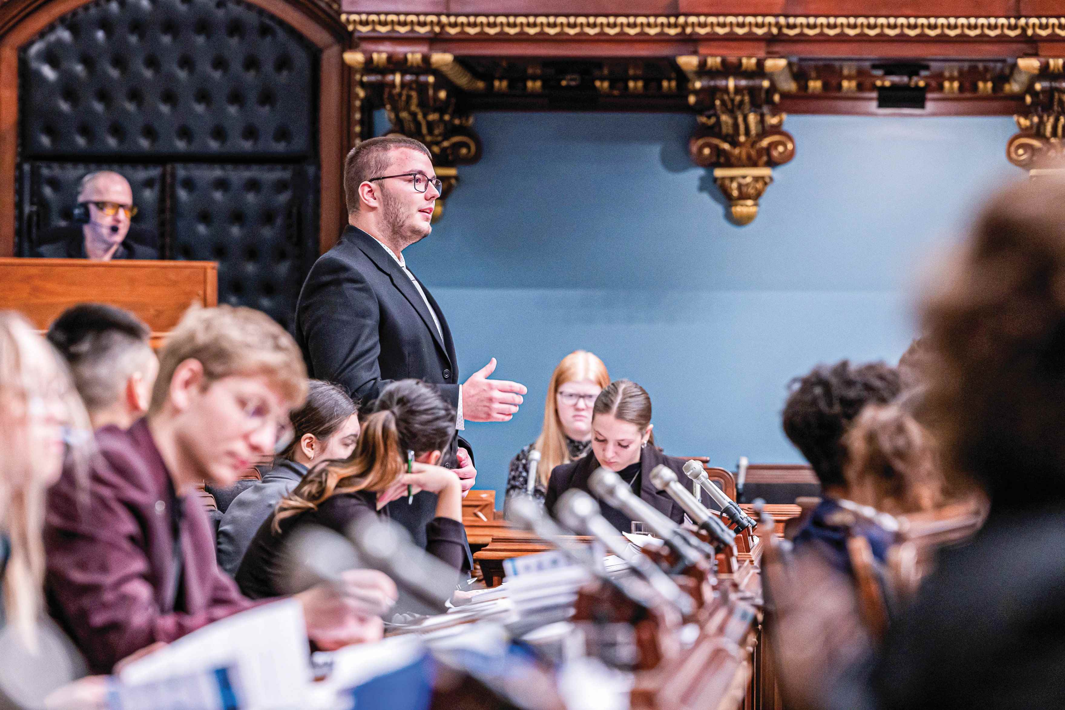 Étudiants du Cégep de Lévis au Parlement.