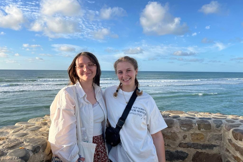 étudiantes à la plage