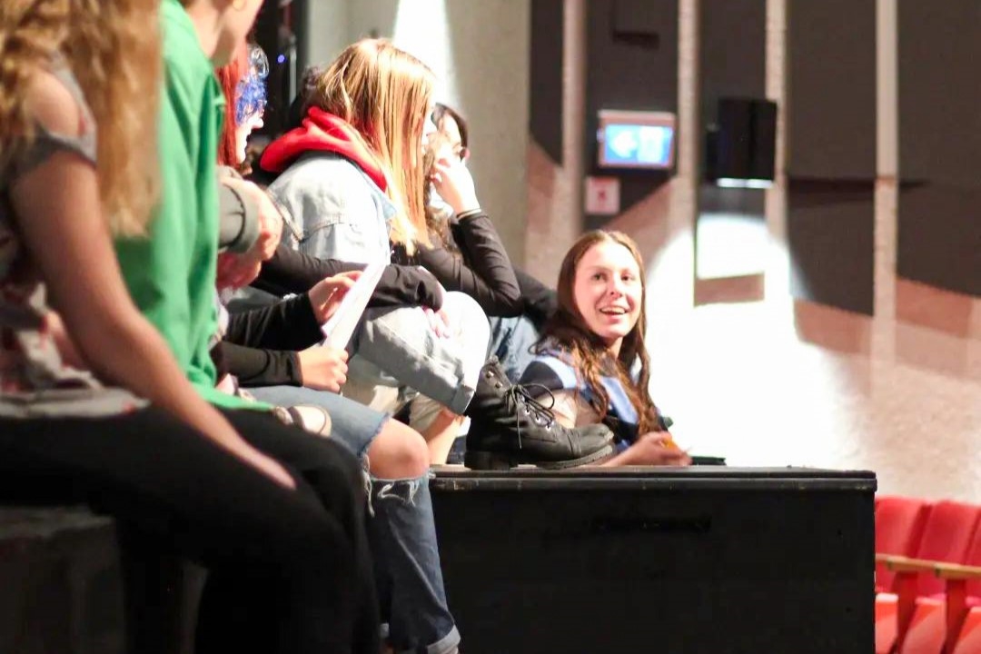 étudiants-théâtre-auditorium