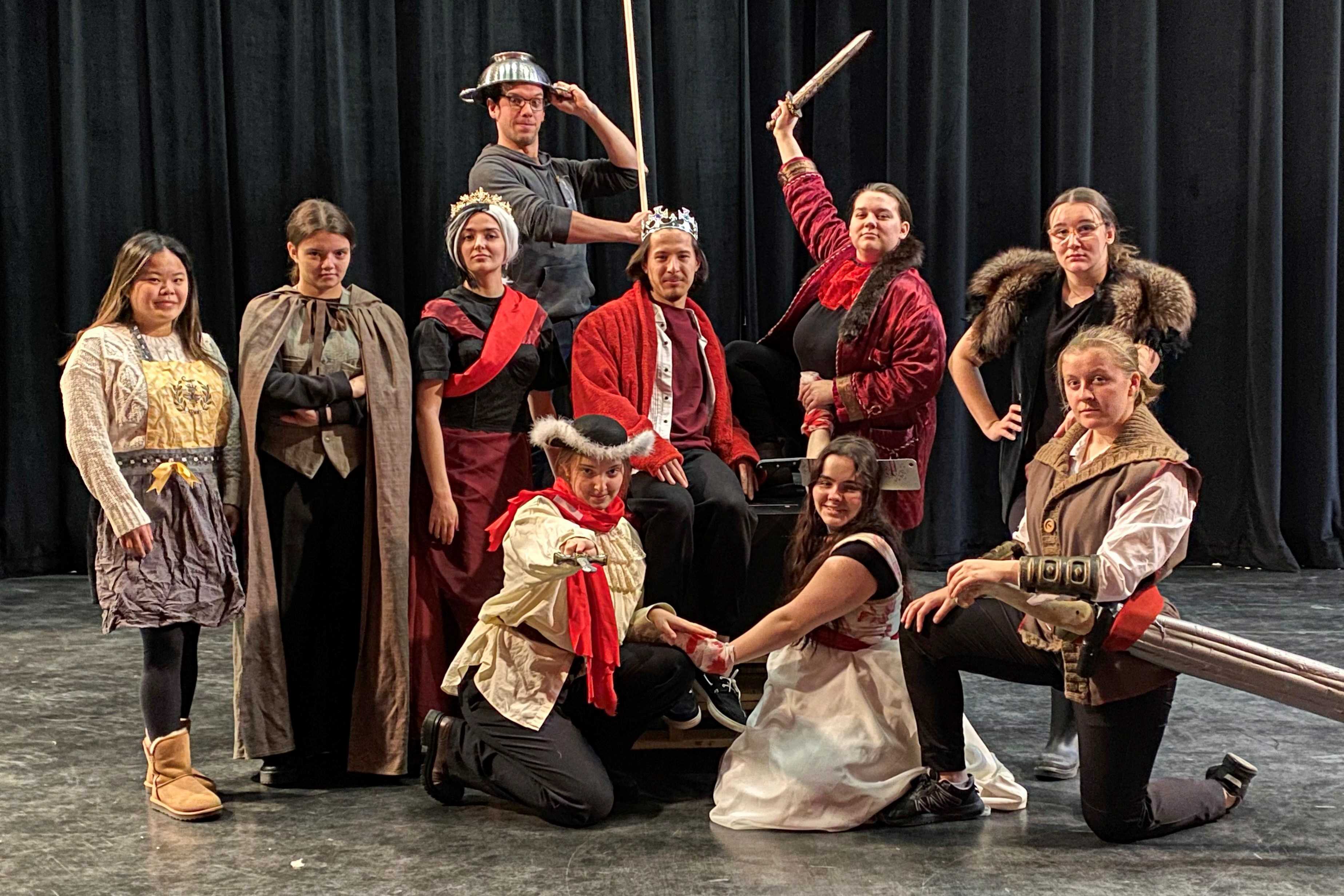 groupe-théâtre-scène