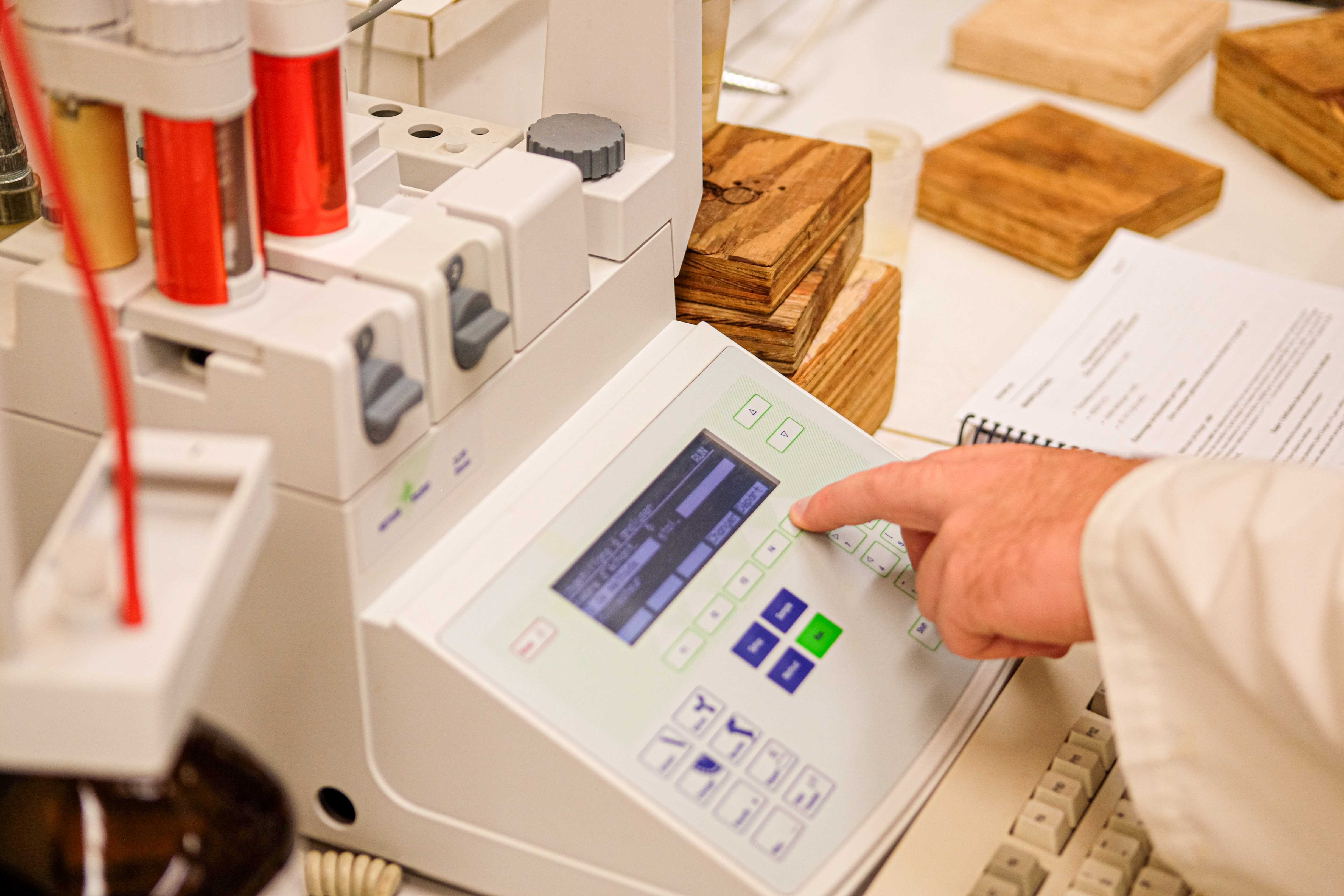 laboratoire-chimie-analytique-5